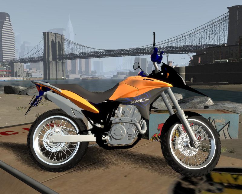 XRE 300 GTA IV
