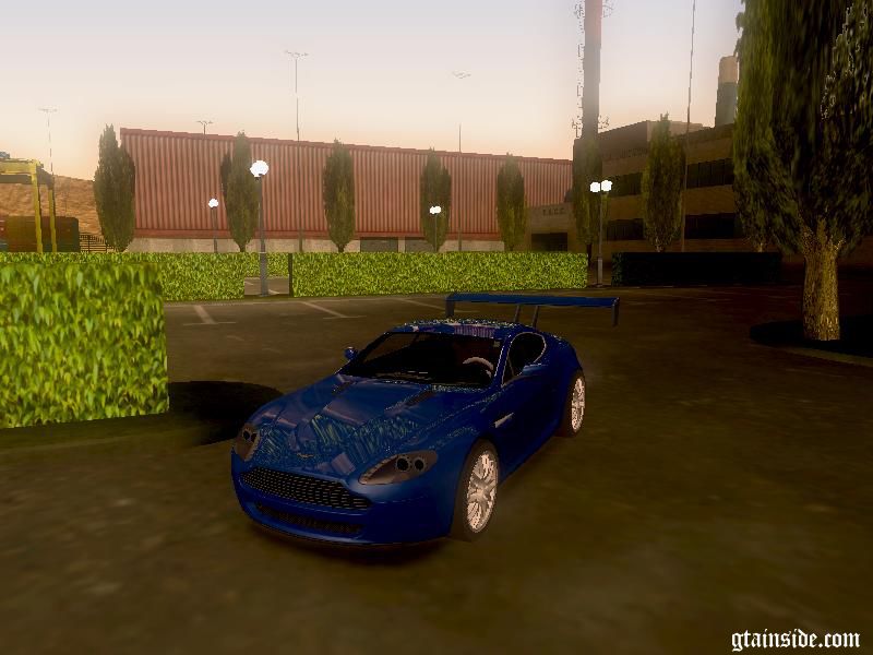 Aston Martin V8 Vantage N400