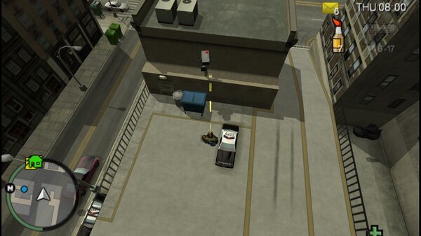 Местоположение камеры безопасности №16 для уничтожения в GTA Chinatown Wars, находится с задней стороны полицейского участка Саффолка, на парковке.