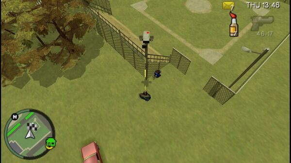 Расположение камеры безопасности №56 для уничтожения в GTA Chinatown Wars, находится на сиденьях бейсбольного поля на Уэлхэм Парквэй, Булевард, Бохан.