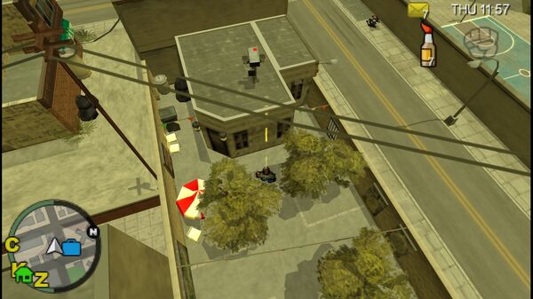 Место расположения камеры наблюдения №70 в GTA Chinatown Wars, которую нужно уничтожить, находится на крыше здания пивного сада Стайнвей.