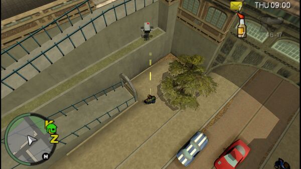 Местоположение камеры безопасности №82 для уничтожения в GTA Chinatown Wars, находится на выступе в Station Square в Meadow Hills.