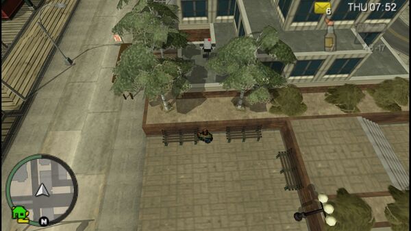 Местоположение камеры наблюдения №9 для уничтожения в GTA Chinatown Wars, находится 
                                на низкой крыше между деревьями в здании Borlock Road в Fishmarket South.