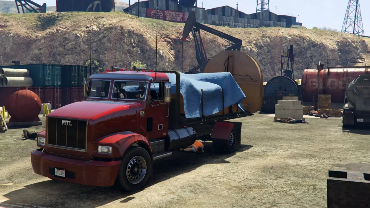 Агрессивно: Машина для бурения тоннелей GTA Online