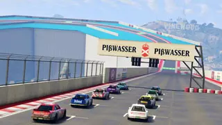 Hotring Circuit - Гонка в центре города в GTA Online