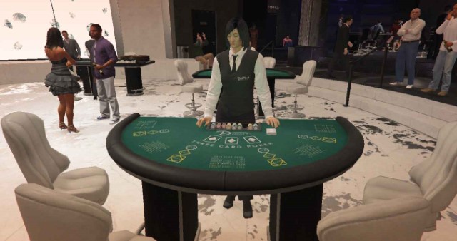 GTA Online - Игроки, играющие в Трёхкарточный Покер